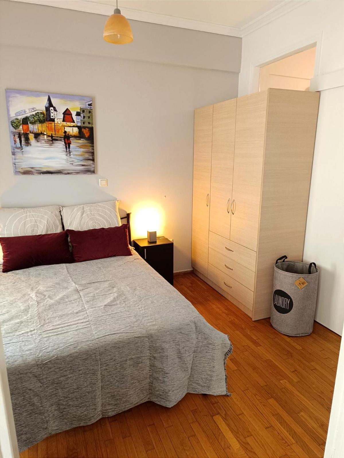 Thissio Hideaway Suite เอเธนส์ ภายนอก รูปภาพ