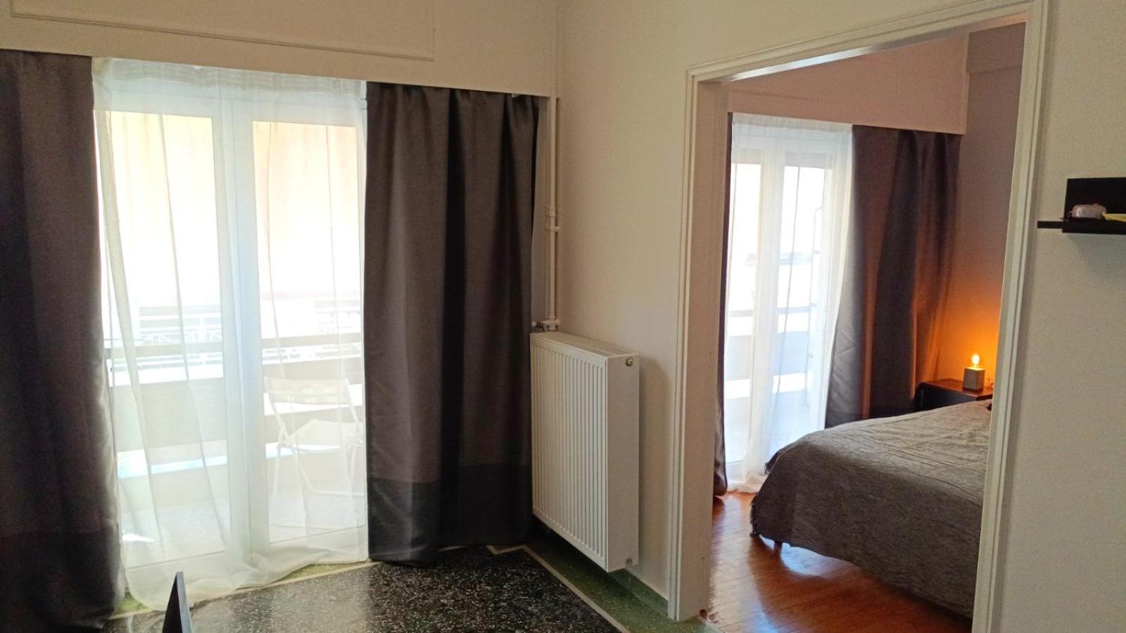 Thissio Hideaway Suite เอเธนส์ ภายนอก รูปภาพ